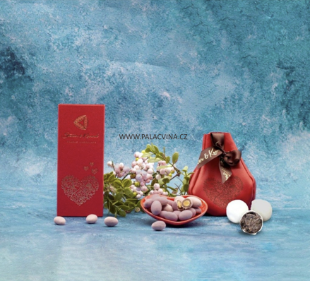 Sakurové mandle v čokoládě s třešňovým aroma, 130g
